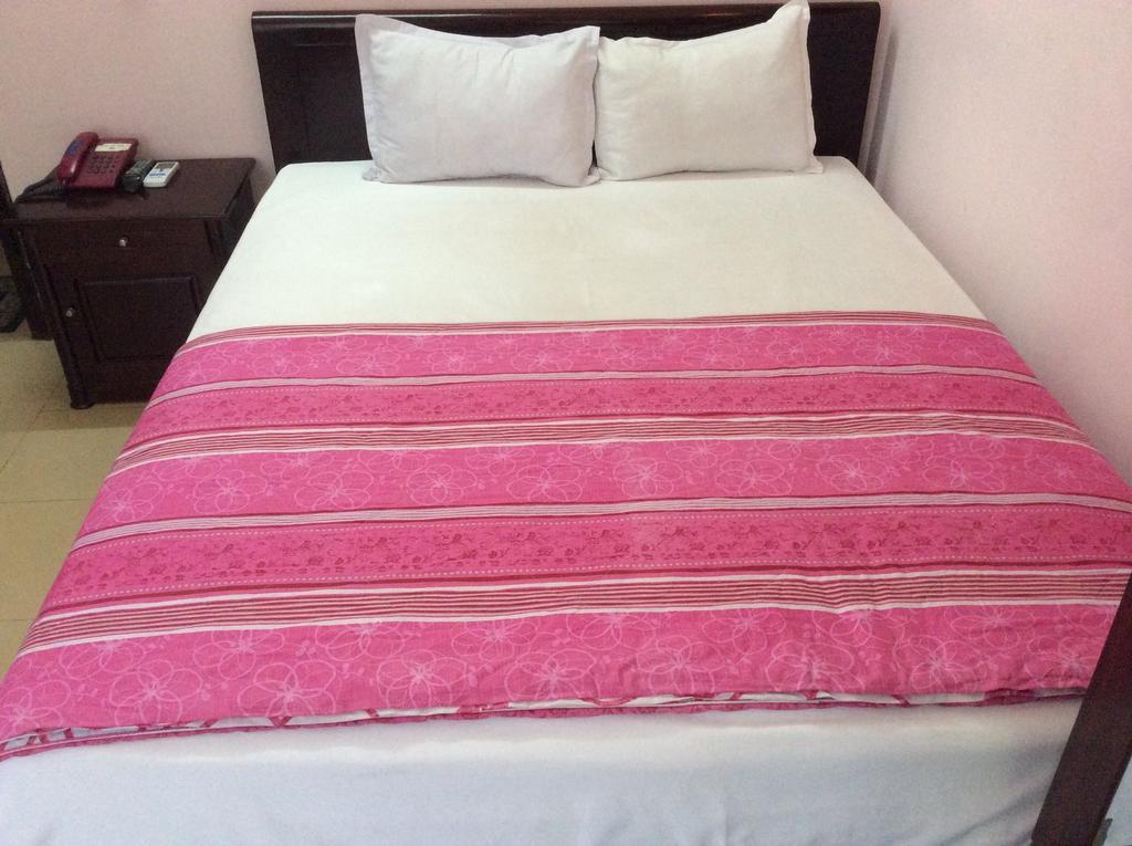 An Binh Hotel Hanoi Buitenkant foto