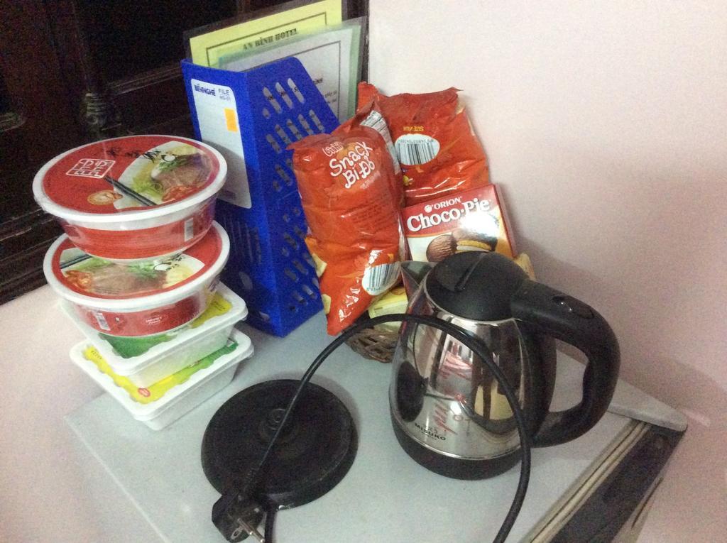 An Binh Hotel Hanoi Buitenkant foto
